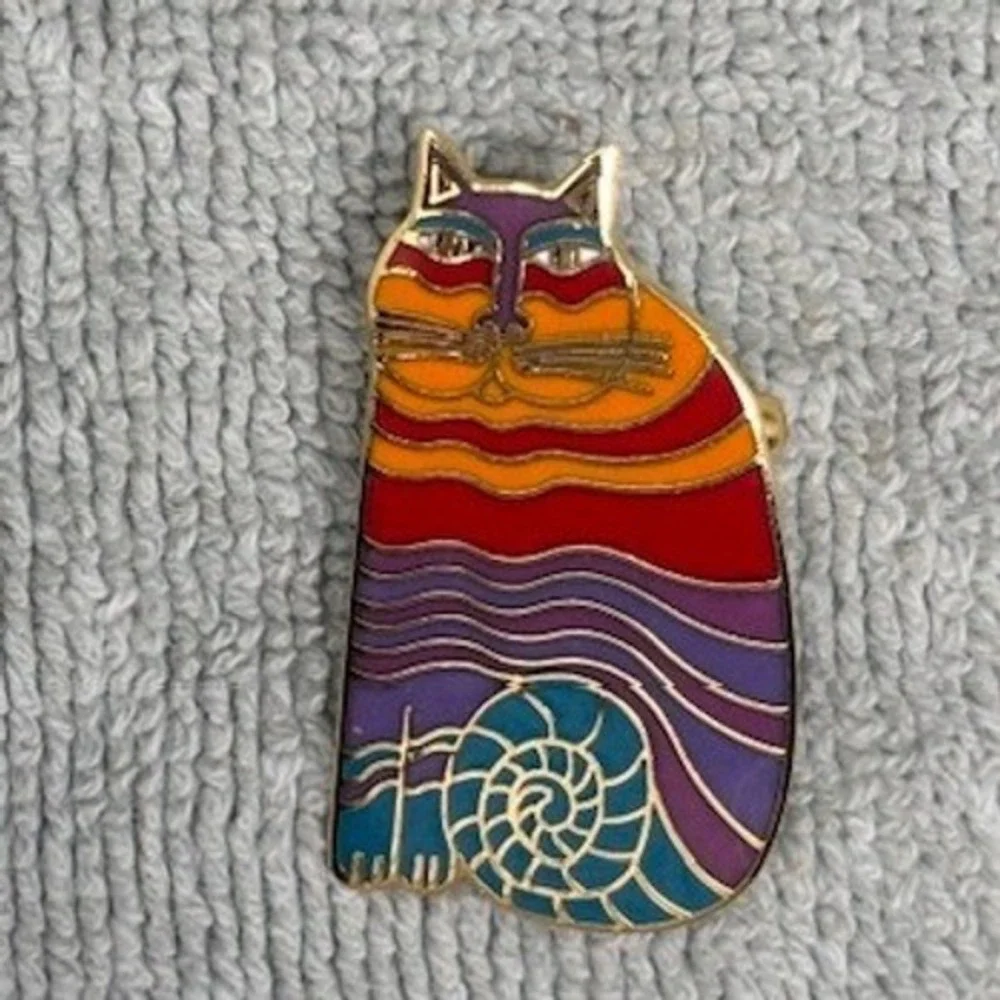 Vtg Laurel Burch Rainbow Cats Enamel Pin Gold Tone‎ Multicolor Cat Brooch